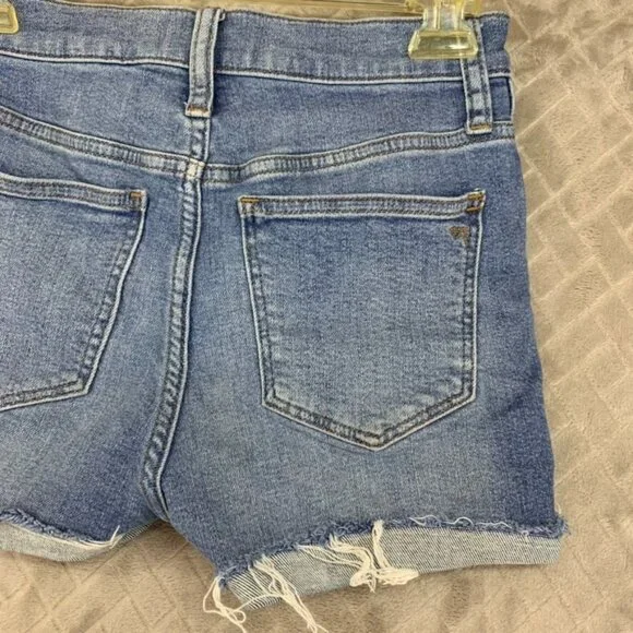 Madewell Womans 24 Denim Jean Shorts Blue Stovepipe Cuffed Fray Light Wash - Picture 12 of 14